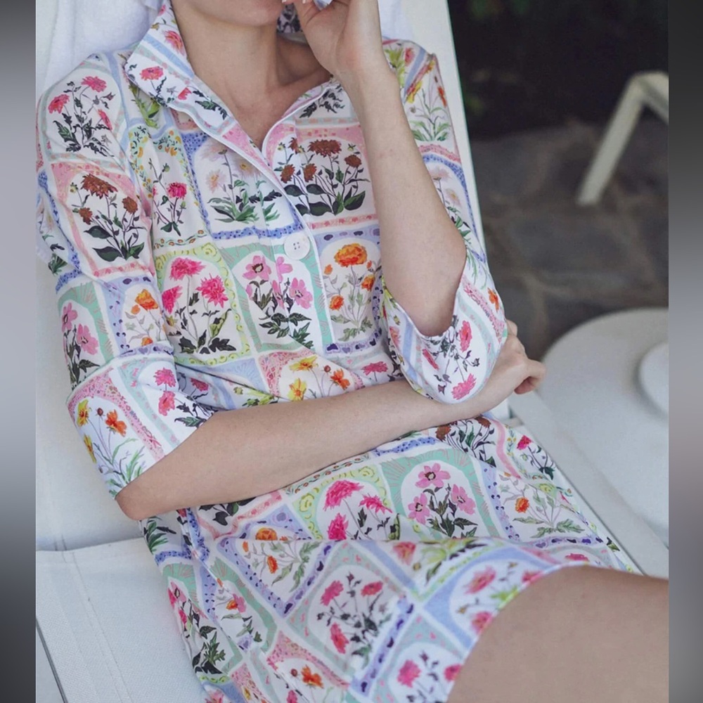 SMITH & QUINN Simone Mini Dress Flower Box Postcards